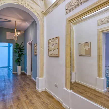 4br In Prime Location Just Off The Promenade By 360 Estates