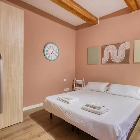 בית נופש 4br In Prime Location Just Off The Promenade By 360 Estates סליאמה