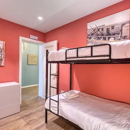 Case de vacanță 4br In Prime Location Just Off The Promenade By 360 Estates