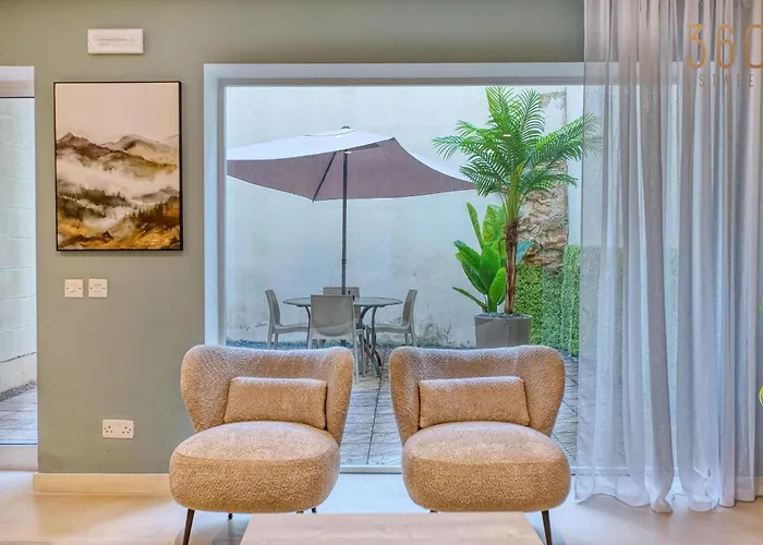 Σπίτι διακοπών 4br In Prime Location Just Off The Promenade By 360 Estates