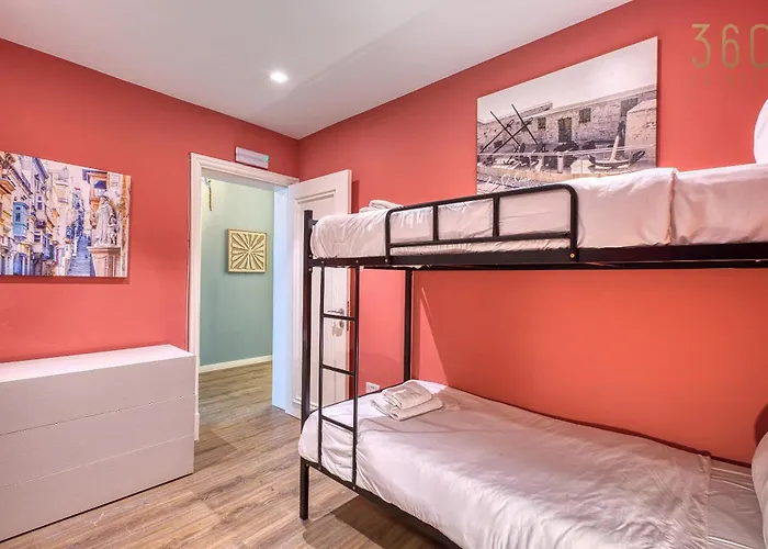 Casa vacanze 4br In Prime Location Just Off The Promenade By 360 Estates