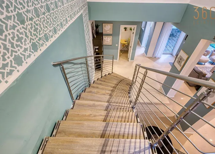 Casa vacanze 4br In Prime Location Just Off The Promenade By 360 Estates *