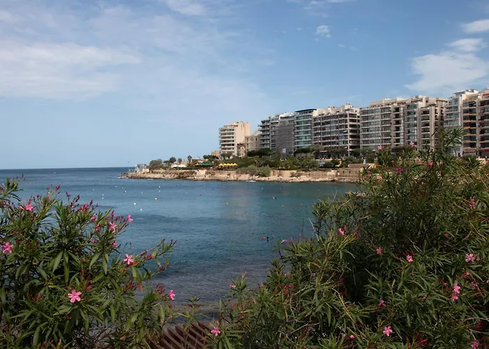 4br In Prime Location Just Off The Promenade By 360 Estates *