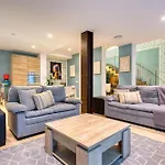 4br In Prime Location Just Off The Promenade By 360 Estates *
