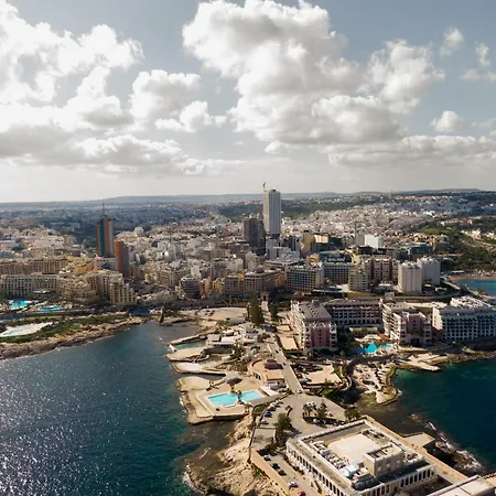 Prázdninový dům 4br In Prime Location Just Off The Promenade By 360 Estates *